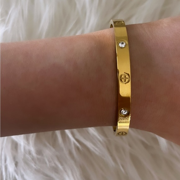 NWT Gold love bracelet bangle - Picture 4 of 4